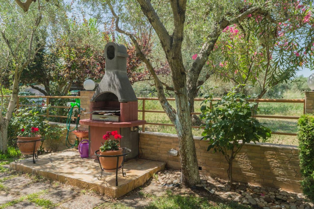 Family Resort In Vrasná المظهر الخارجي الصورة