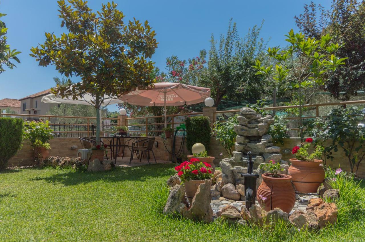 Family Resort In Vrasná المظهر الخارجي الصورة
